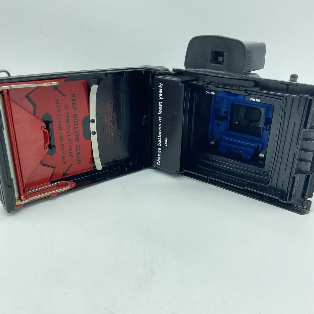 Vintage Polaroid Super Shooter Land Camera W/Flash Untested Instant‎ Film 70's